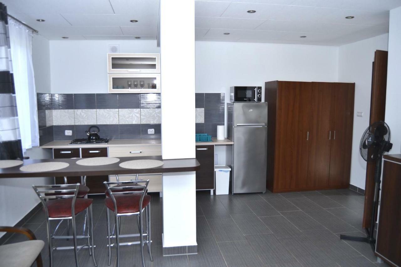 Apartamenty, Domki, Wedkowanie Barlinek Exterior photo